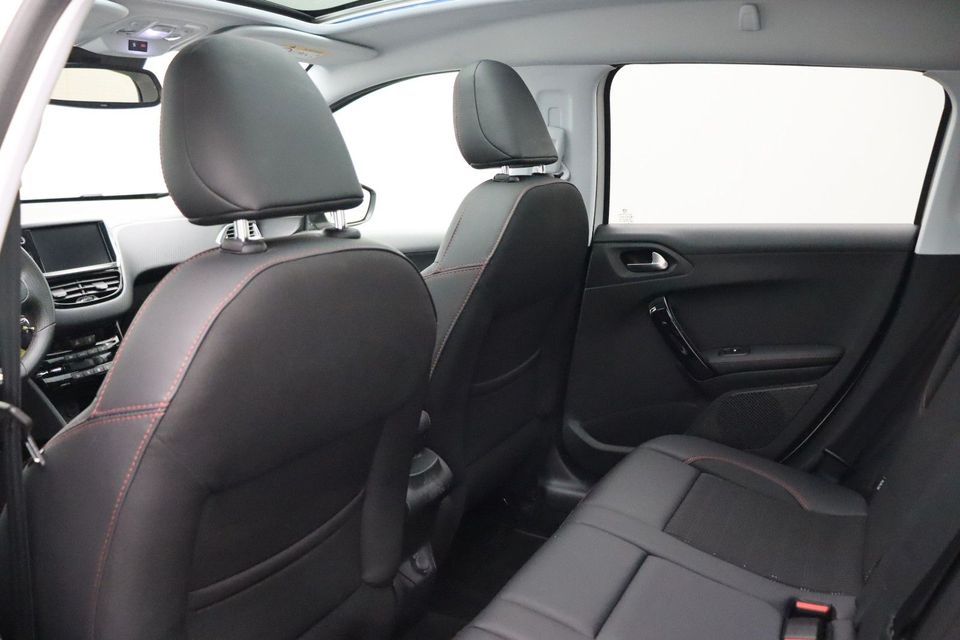 Peugeot 2008 Allure Automatik GT-Line Panorama in Sögel