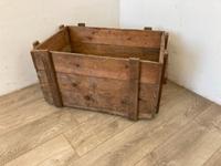 #A alte Holzkiste Transportkiste Holz DDR Planzkasten ohne Deckel Sachsen - Burgstädt Vorschau