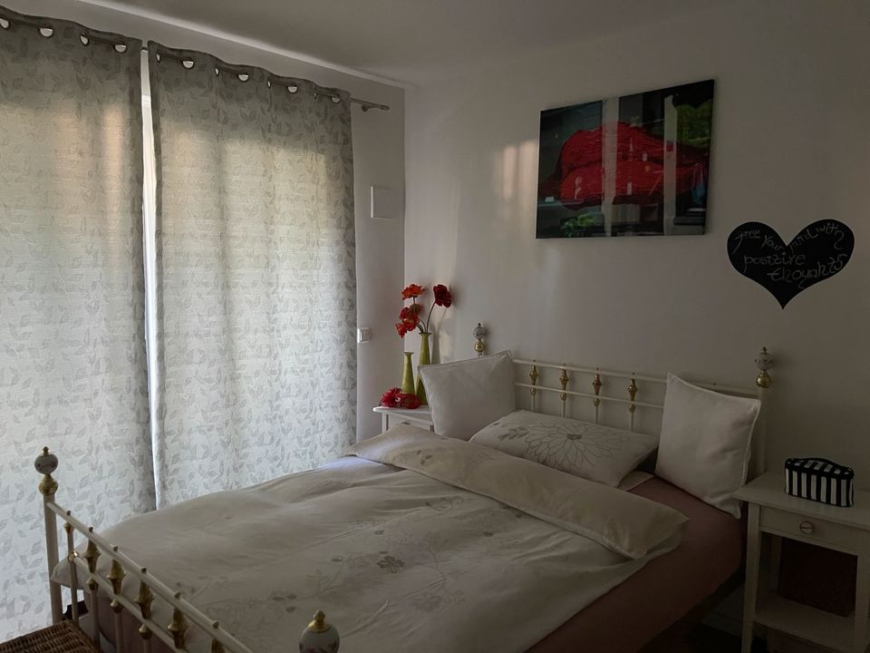 Wunderschönes französisches Bett inkl. Lattenrost zu verkaufen in München