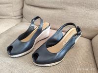 Tamaris Peeptoe Sandalen Schuhe Größe 36 Bayern - Königsbrunn Vorschau