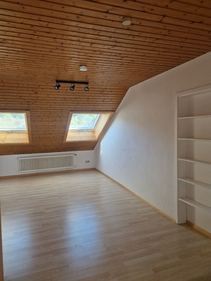 Charmante 3-Zimmer Dachgeschoss Wohnung, Altbau in Bad Säckingen