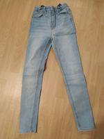 Stretch Jeans Skinny hellblau Mädchen Gr. 146 h&m verstellb. Bund Bayern - Wartenberg Vorschau