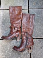 Stiefel 37 Leder Schnalle Riemen Leipzig - Altlindenau Vorschau