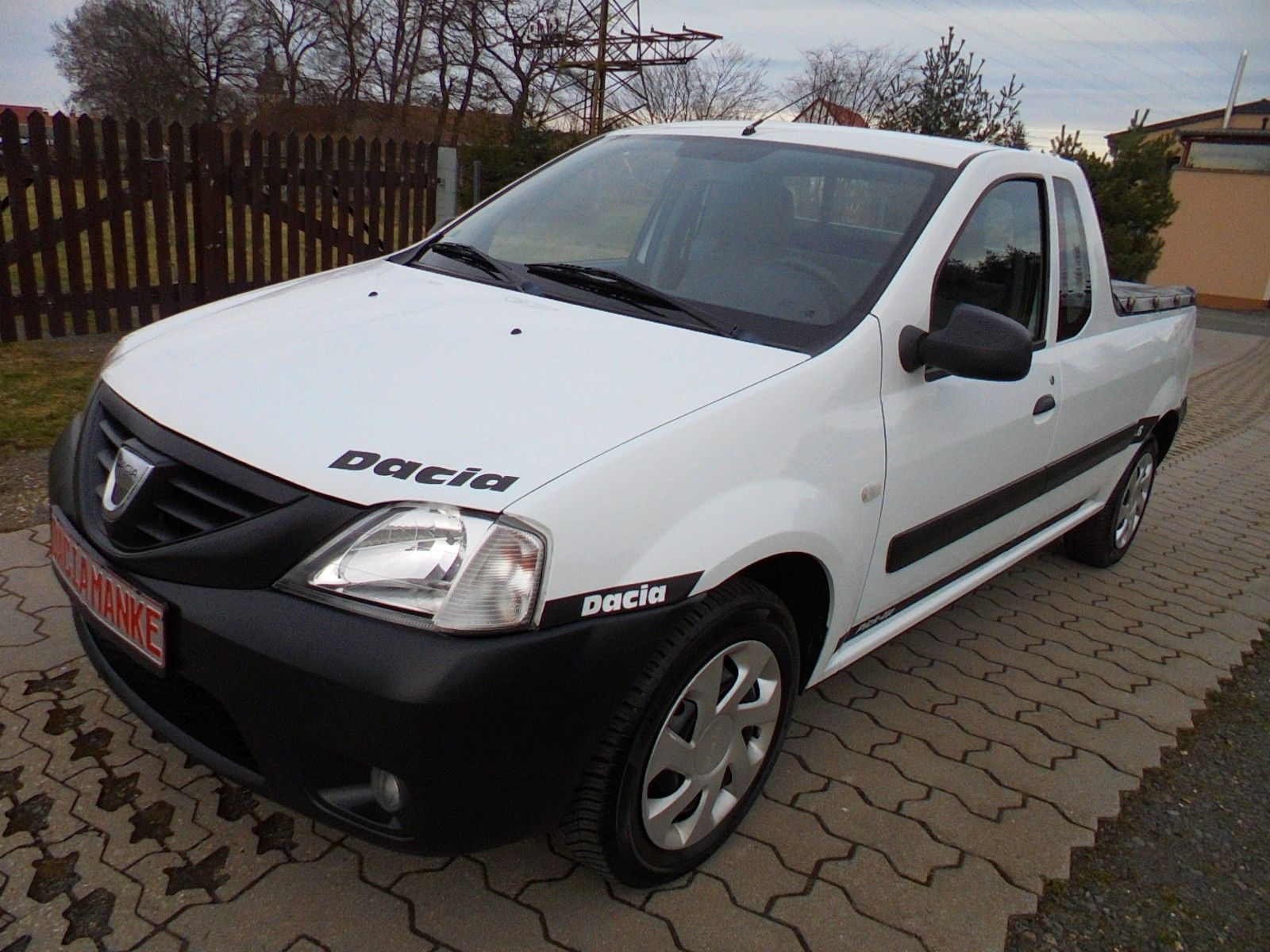 Abbildung des Autos Dacia Logan Pick-Up 1.6 …
