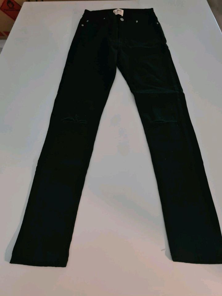 Schwarze High Waist Skinny Jeans von Tally Wailj in Hamburg