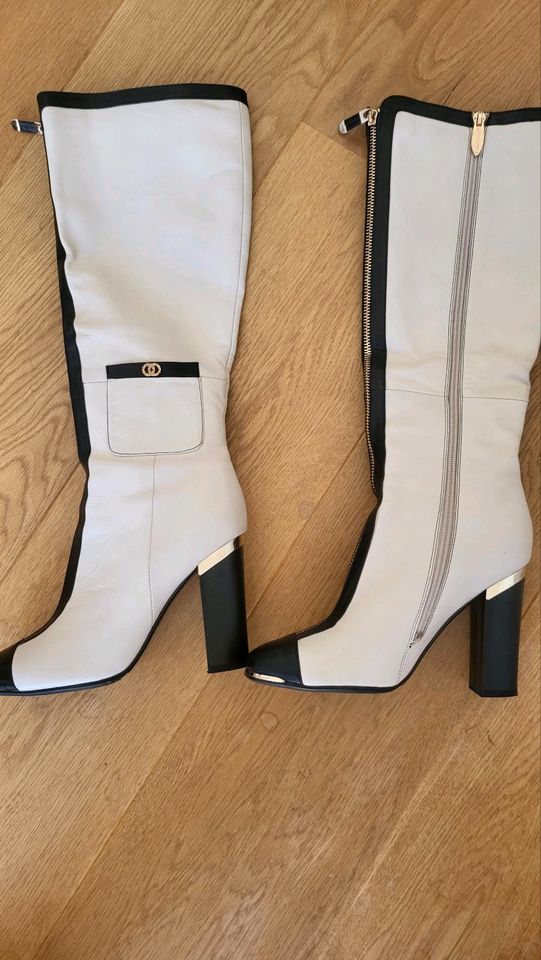 Designer Leder Stiefel Gr. 38 neuwertig in Braunschweig