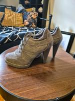 High Heels grau 38 Nordrhein-Westfalen - Herzogenrath Vorschau