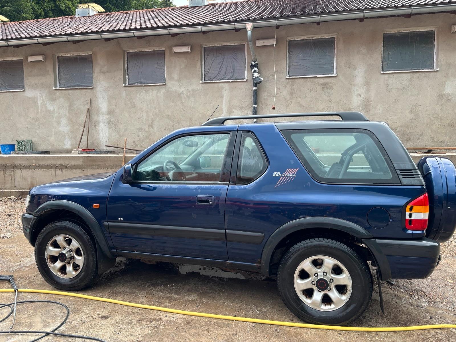 Abbildung des Autos Opel Frontera