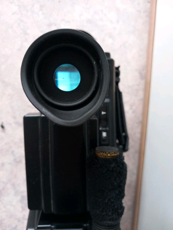 Grunding  Videokamera S-VS180,Professional Linie in Giengen an der Brenz