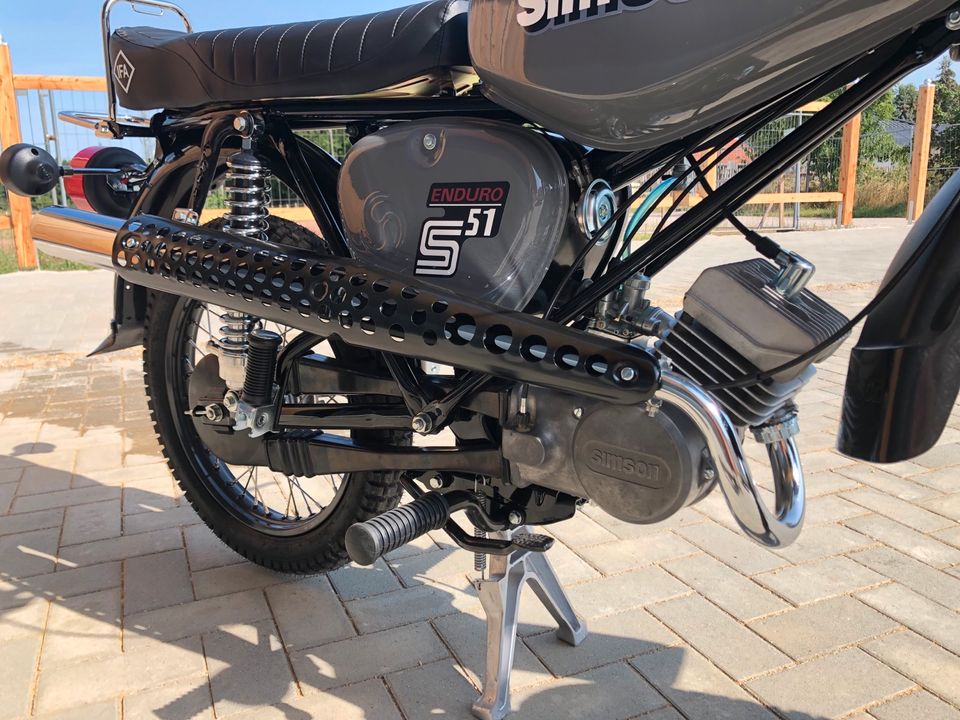SIMSON S51 ENDURO 4- Gang Moped, NEUAUFBAU, 12 Volt Vape, 60 km/h in Crimmitschau