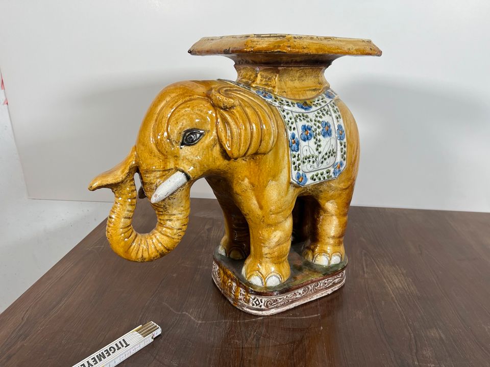 Deko Elefant Stein Groß in Hanau