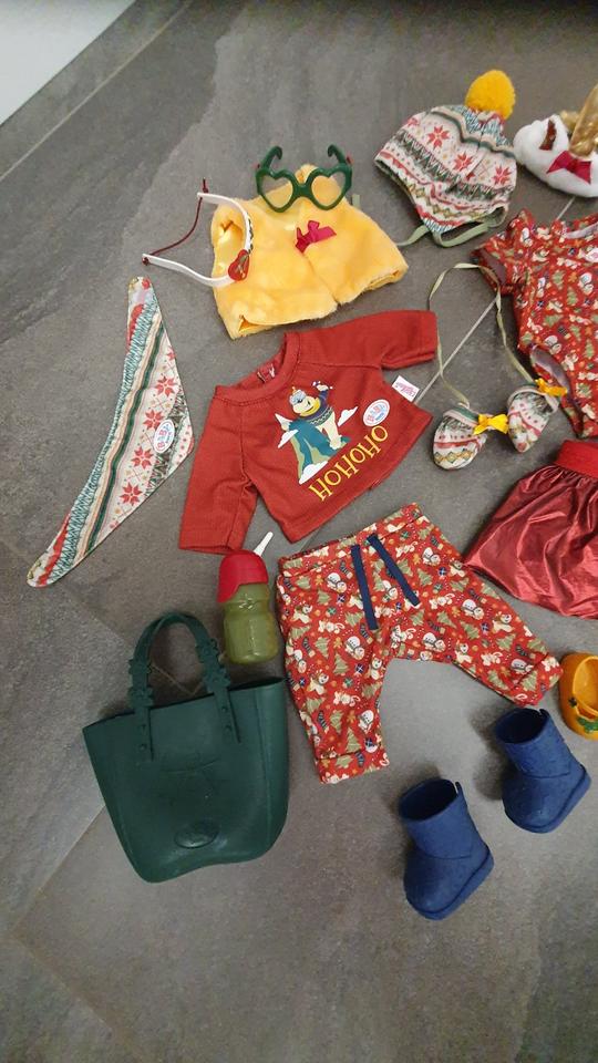 BABY BORN Puppenkleidung verschiedene Sets, Preis auf Anfrage in Dörpen