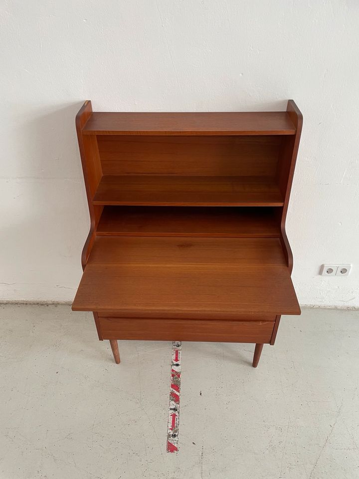 ✔️ SALE ✔️ Sekretär Schreibtisch Desk schubladenkommode Schrank anrichte Regal Vintage Teakholz Büro Teak 50er 60er 70er Tisch Retro Dänisch mid Century Danish in Berlin