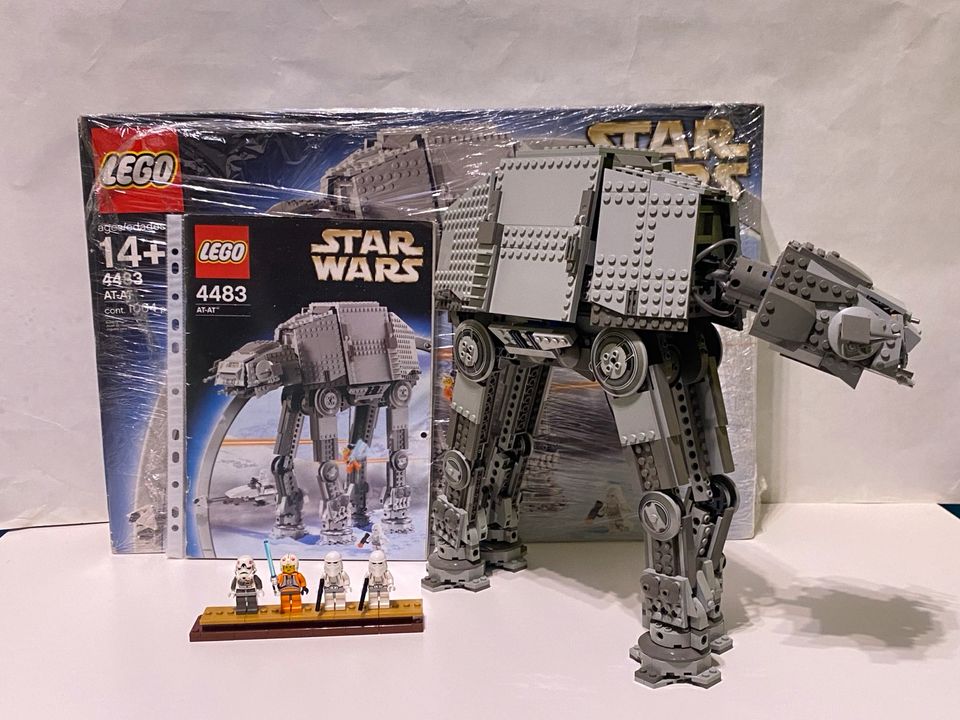 Lego Star Wars , 4483 At- At mit Blue Box in Werne