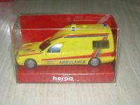 Herpa 045513 Mercedes-Benz Binz W210 KTW - Binz Vorführfahrzeug Hessen - Fulda Vorschau