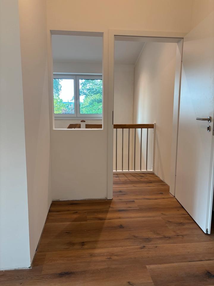 Reserviert • Gelöscht • 
                    Einliegerwohnung ...
