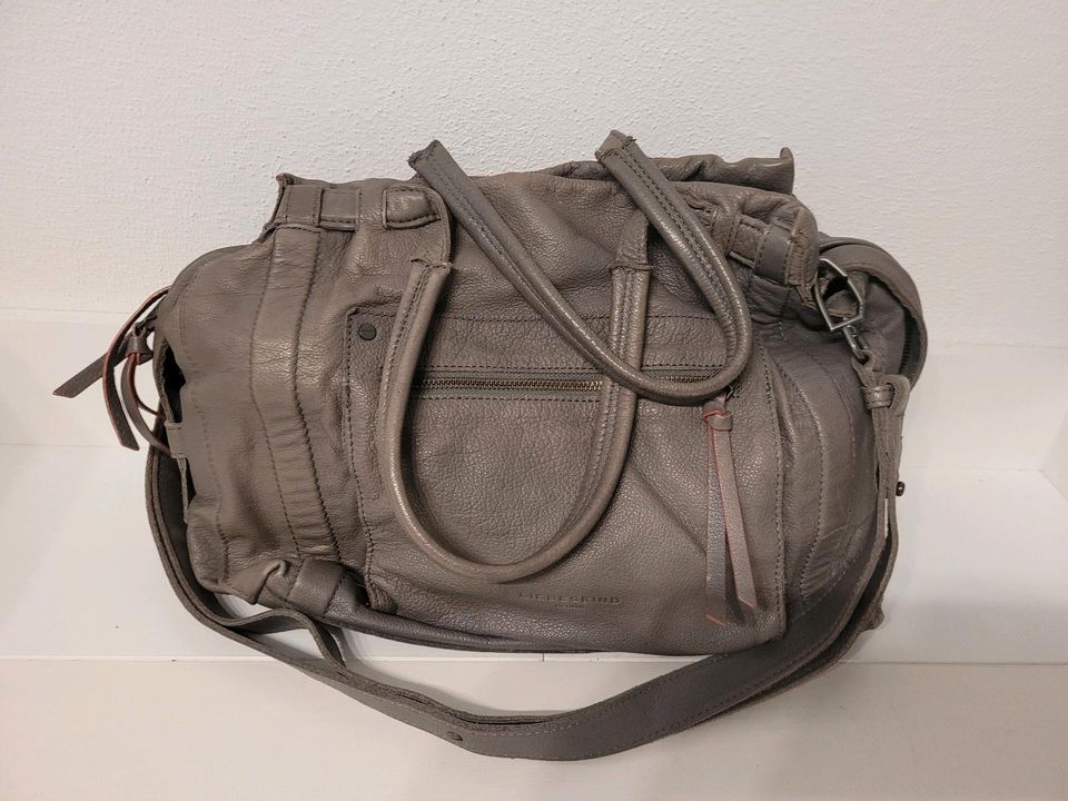 Liebeskind Handtasche LEDER, grau zum Umhängen in Kyllburg