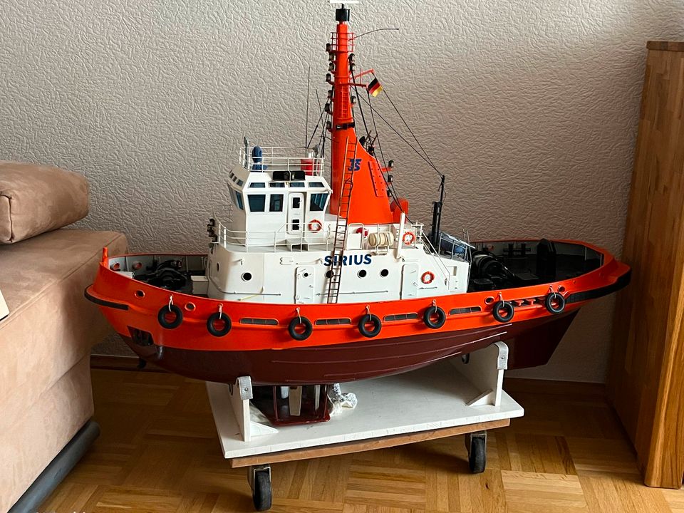 RC Hafenschlepper, Schiff, Wassertrecker, SIRIUS in Langenfeld