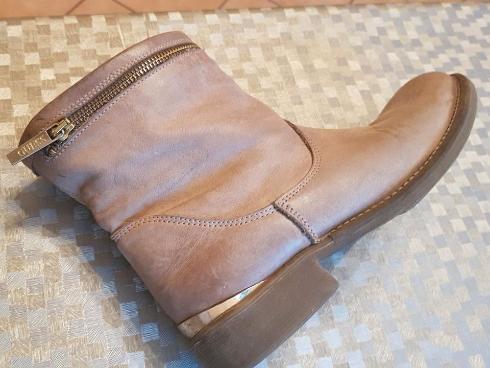 Stiefel von Guess Gr.37 in Lehrte