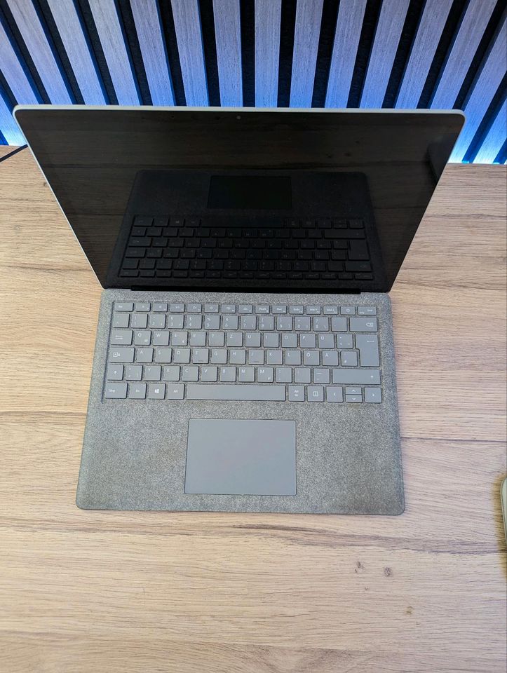 Surface Laptop i5 in Warendorf