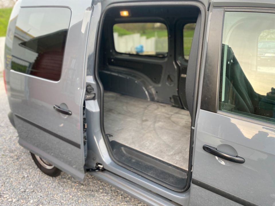 VW Caddy Maxi 2.0 TDI Klima* Erstzulassung 2019 in Oberderdingen