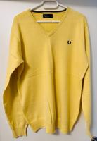Fred Perry Pullover gelb Größe / Gr. M-L *neuwertig* Hessen - Schwalbach a. Taunus Vorschau