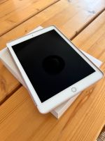 Apple iPad Pro - weiß/silber, 9,7 Zoll, 32 GB Schleswig-Holstein - Kiel Vorschau