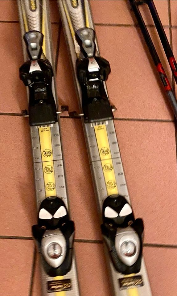 ROSSIGNOL Super Obro Ski Set Salomon Skischuh Leki Stöcke in Detmold