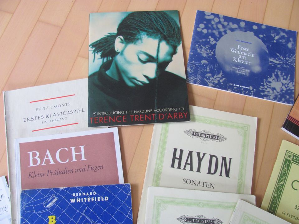 16 Notenbücher Klaviernoten Haydn Bach Classics Twilight Boogie in Troisdorf