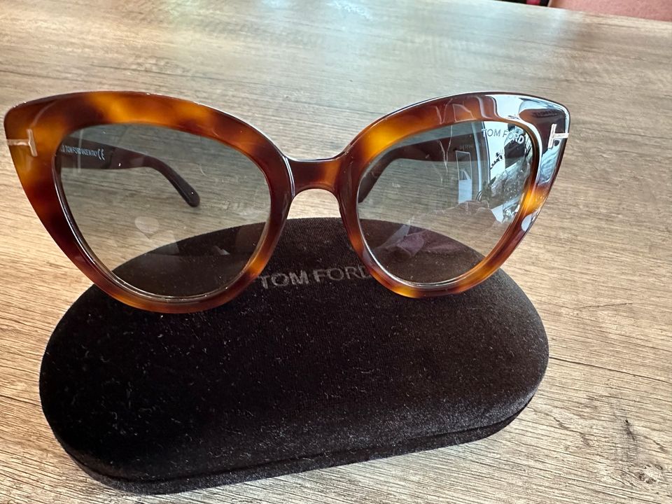 Tom Ford Damen Sonnenbrille, Cat Eye, braun, neuwertig in Bielefeld