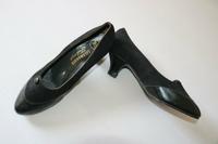 schwarze Pumps Gr. 40 (7) von Salamander - Vintage (46) Niedersachsen - Osnabrück Vorschau