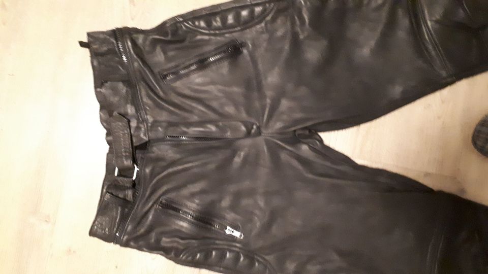 Damen Motorradhose von Weka Gr. 40 schwarz in Schwepnitz