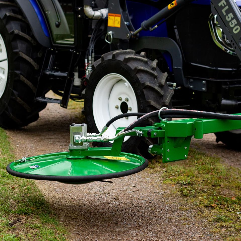 Zaunmäher Mähwerk Traktor Trommelmähwerk Kantenmäher Frontanbau in Erfurt