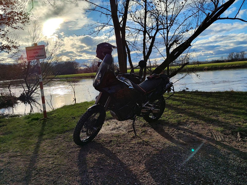 KTM Adventure 950 in Starsiedel