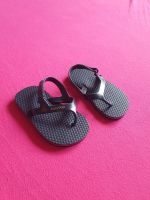 Dunkelblaue Flip Flops gr.12-18M von Gap Bergedorf - Kirchwerder Vorschau