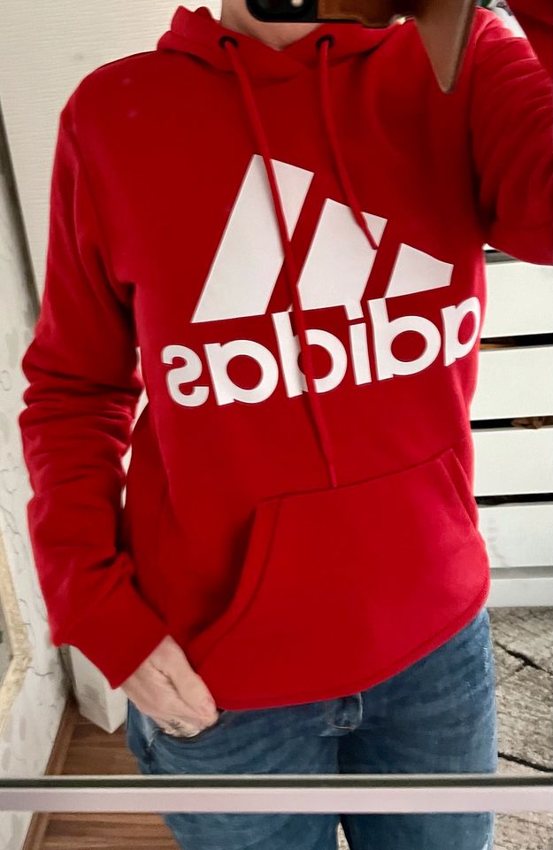 Cooler Adidas Hoodie - Retro - Gr. XS - 60€ -rot - wie neu in Münzenberg