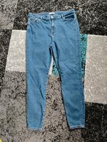 Hilfiger Jeans Gr. 48 Harlem flexi  einmal getragen Niedersachsen - Hagenburg Vorschau