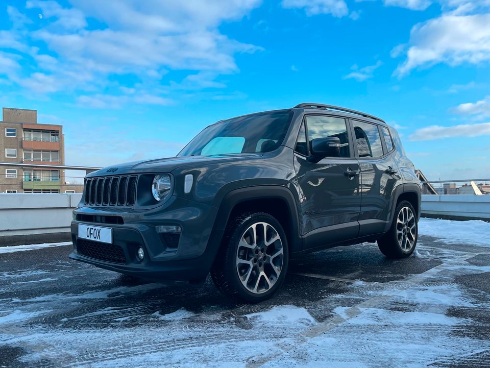 Jeep Renegade 4xe Plug-In S Edition Mieten Mietwagen Ersatzwagen in Berlin