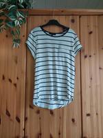Schwarz-weiß gestreiftes T-Shirt Baden-Württemberg - Offenburg Vorschau