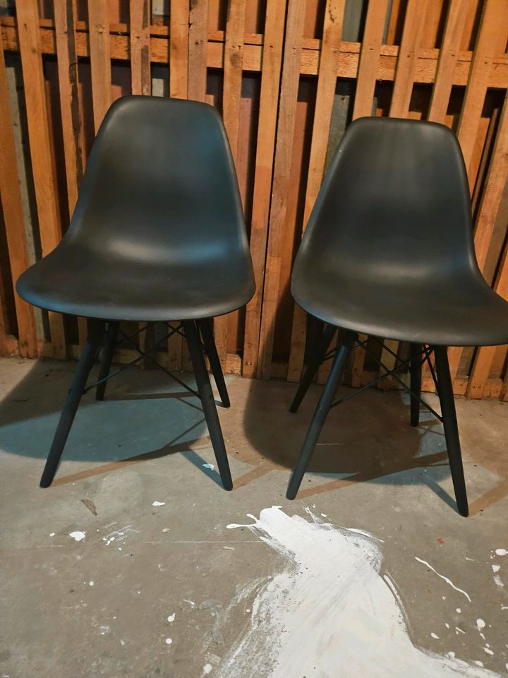 Schalenstühle 3-5 Stück / Stühle in Neukirchen-Vluyn