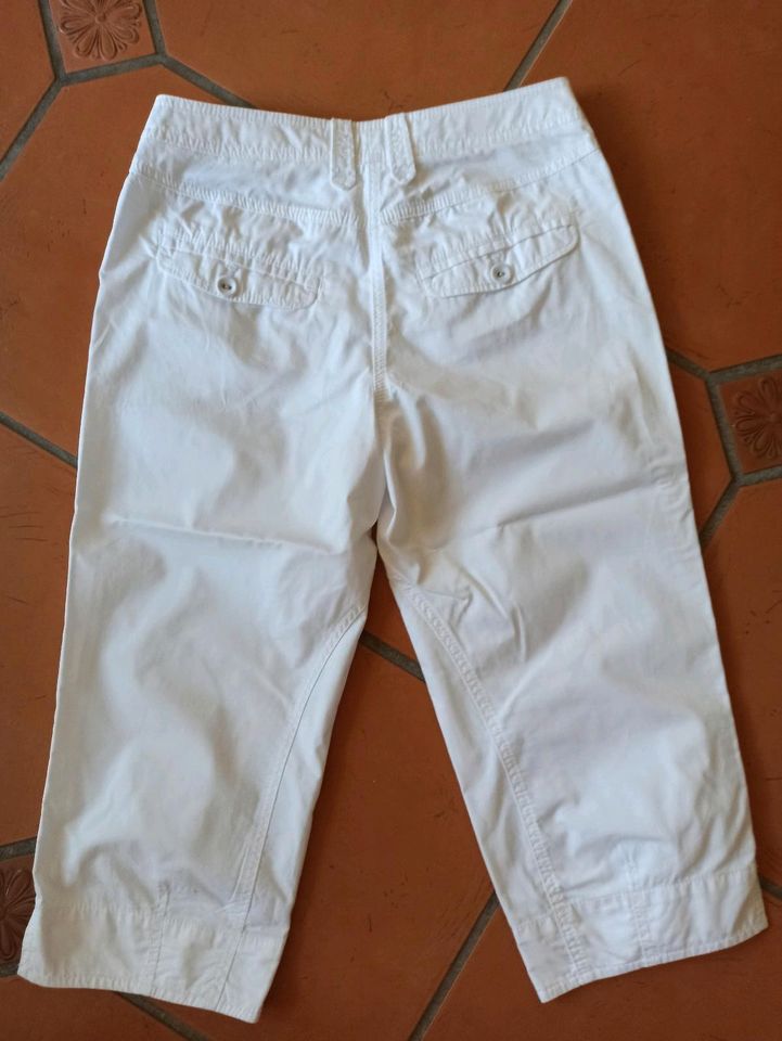 Taifun Bermuda Shorts weiß Gr 36 in Hamburg