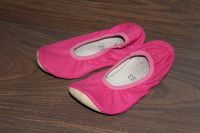 Turnschläppchen Schuhe Ballerina Gr. 33 rosa Hausschuhe Baden-Württemberg - Bühl Vorschau