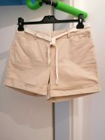 Mango neuwertige elastische Shorts mit Gürtel S beige creme Bayern - Regensburg Vorschau