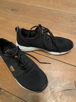 Benchmark Sneaker schwarz Gr. 38 neuwertig Nordrhein-Westfalen - Meerbusch Vorschau
