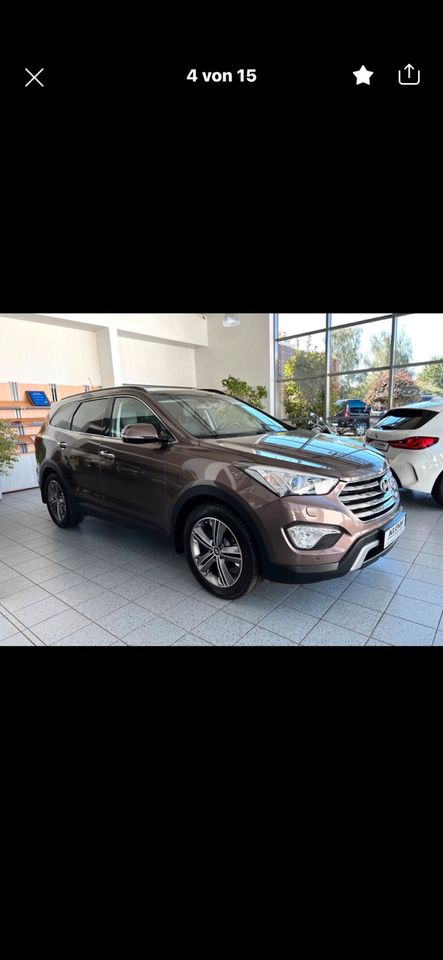 Hyundai Grand Santa Fe in Neuss