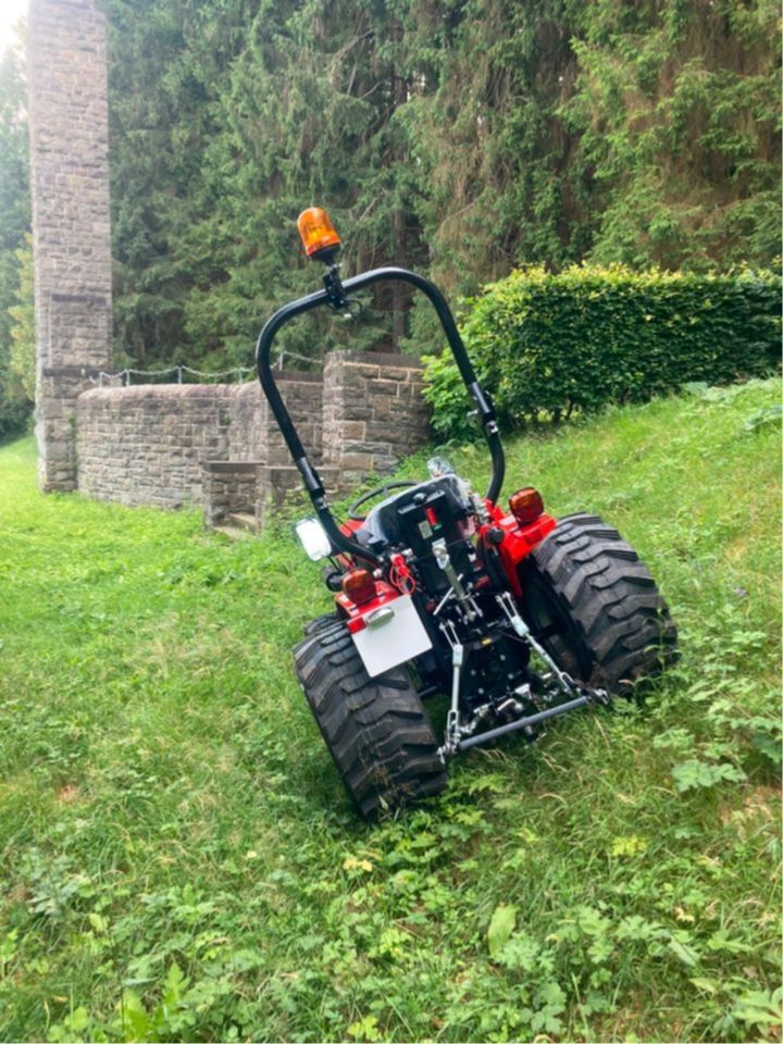 Kleintraktor Fieldtrac 180 D Allrad Zapfwelle Kat 1 Mitsubishi in Gummersbach