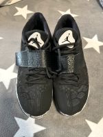 Nike Air Jordan Trainer Größe 45,5 schwarz Nordrhein-Westfalen - Lengerich Vorschau