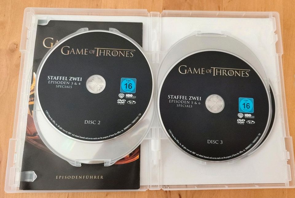 Game of Thrones - die komplette zweite Staffel - 5 DVDs wie neu in Dossenheim