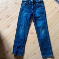 Jeans Hose 134 Nordrhein-Westfalen - Marienmünster Vorschau