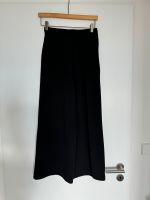 H&M Trend Culotte 34, schwarz, sehr guter Zustand Frankfurt am Main - Innenstadt Vorschau